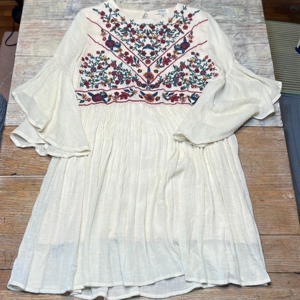 Umgee off white with/ cream color floral embroidery‎ long shirt/dress